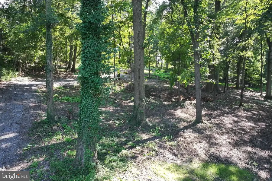 240 Northview Dr, Lancaster, PA 17601 - Image #2