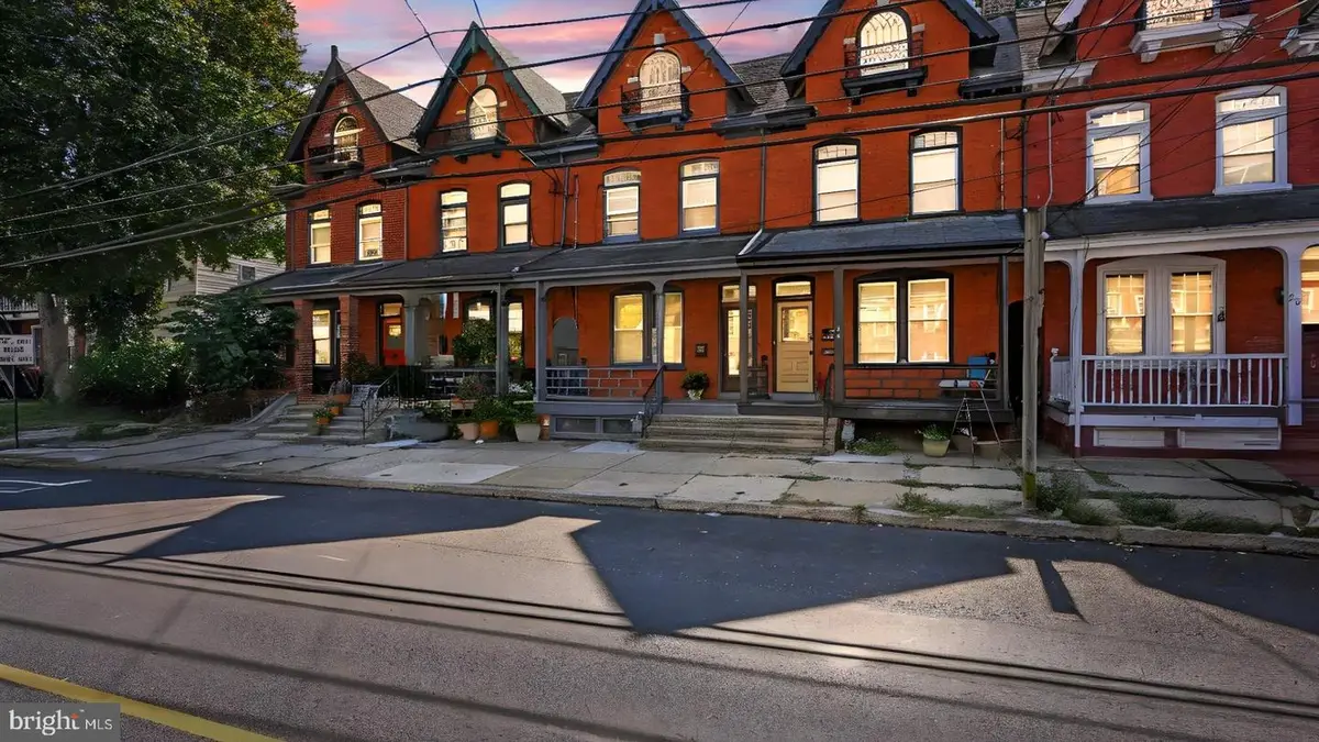 16 W Liberty St, Lancaster, PA 17603 - Image #1