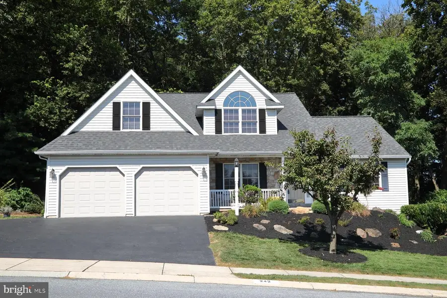 242 Bethel Dr, Lancaster, PA 17601 - Image #3