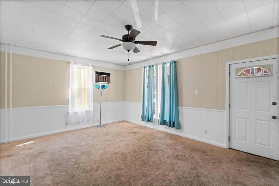 124 Washington Ave, Ephrata, PA 17522 - Image #3