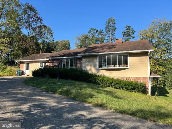 594 Truce Rd, NEW PROVIDENCE, PA 17560