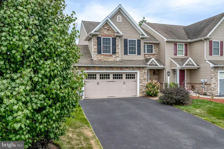 129 Creekview Dr, Paradise, PA 17562 - Image #3
