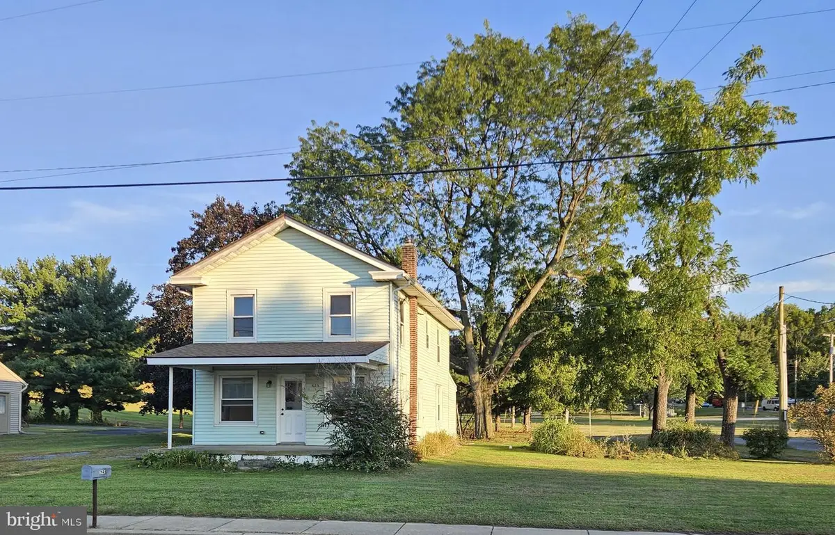 623 N State St, Ephrata, PA 17522 - Image #1