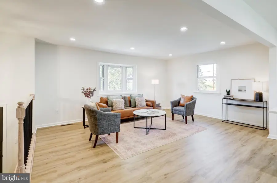 1198 Iron Bridge Rd, Columbia, PA 17512 - Image #3