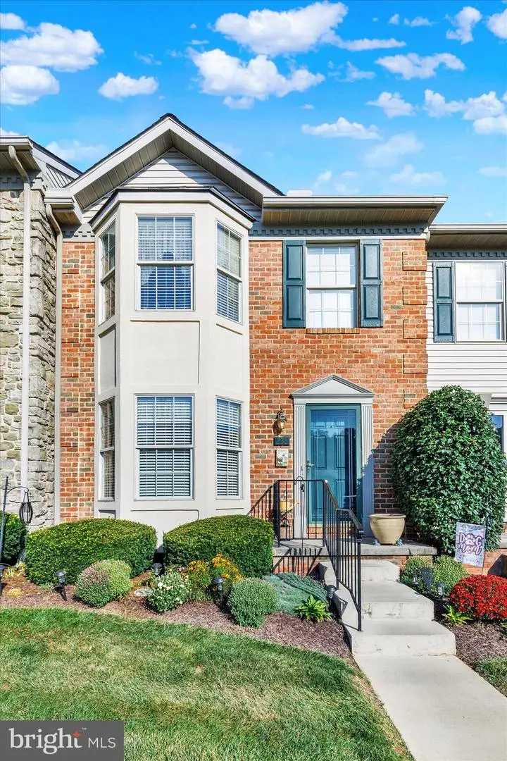 238 Cobblestone Ln, Lancaster, PA 17601 - Image #2