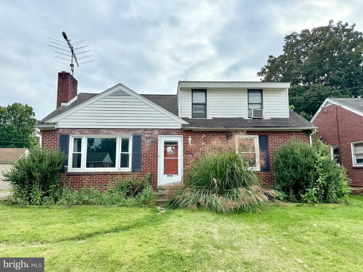 2008 Manor Ridge Dr, Lancaster, PA 17603 - Image #1