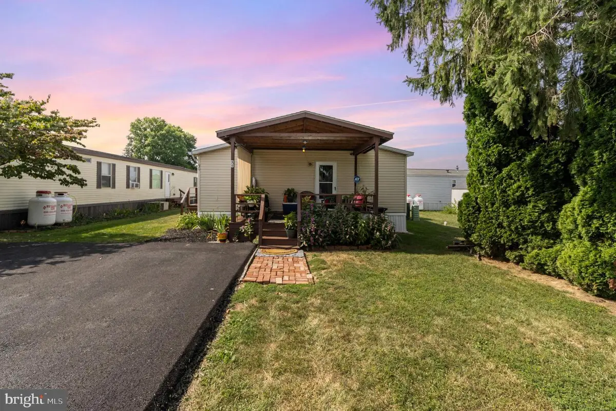 90 Penn Valley Vlg, Lititz, PA 17543 - Image #1