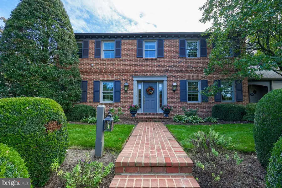 2600 Woodview Dr, Lancaster, PA 17601 - Image #3