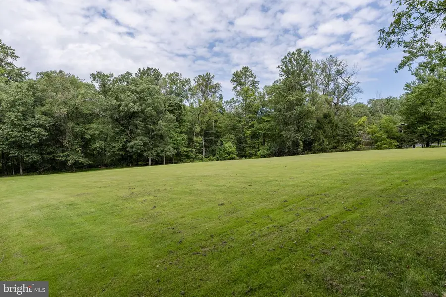 585 N Ridge Rd, Reinholds, PA 17569 - Image #2
