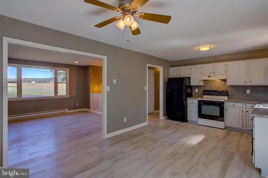 2891 Newport Rd, Manheim, PA 17545 - Image #3