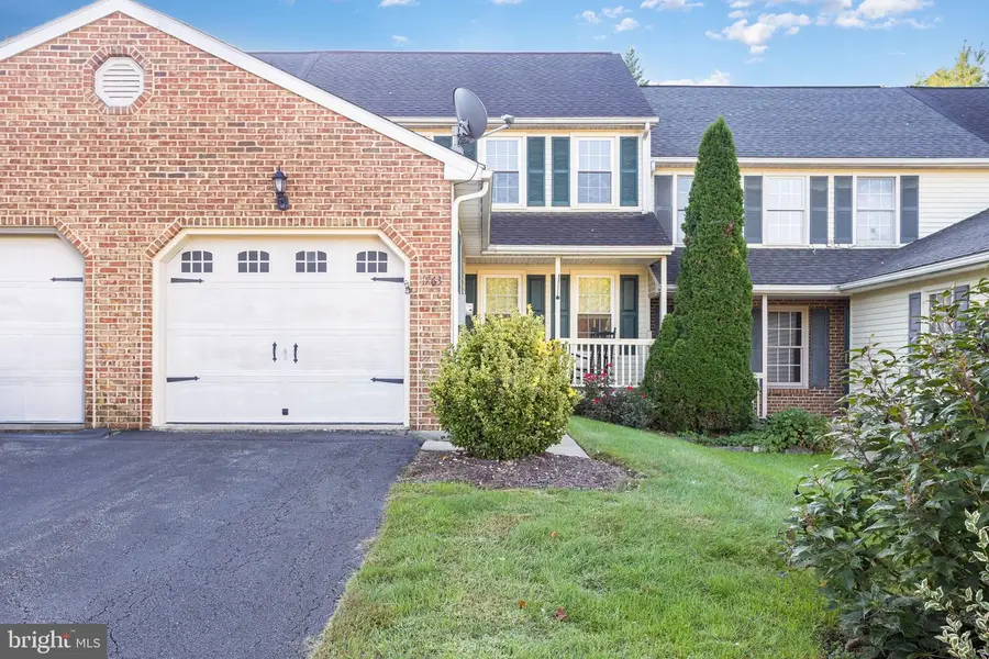 1763 Betz Farm Dr, Lancaster, PA 17603 - Image #2