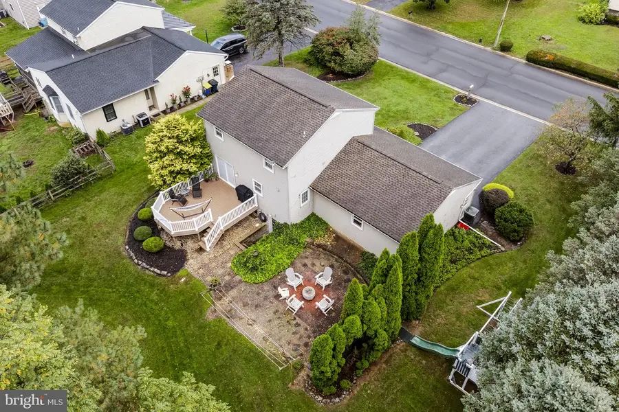 50 Allen Rd, Ephrata, PA 17522 - Image #2