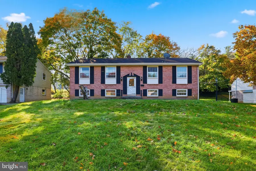 1262 Wilson Ave, Lancaster, PA 17603 - Image #2