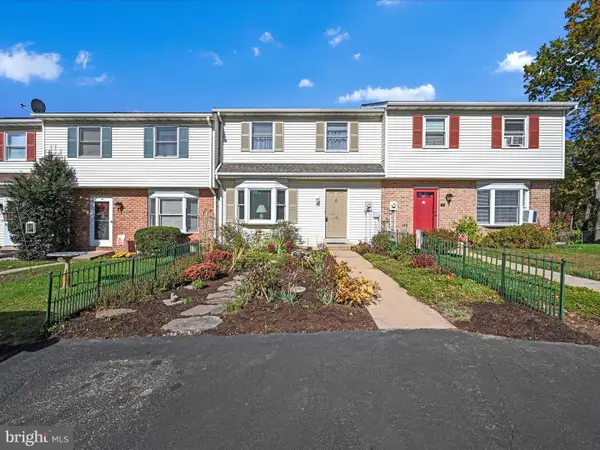 146 Gregg Cir, EPHRATA, PA 17522