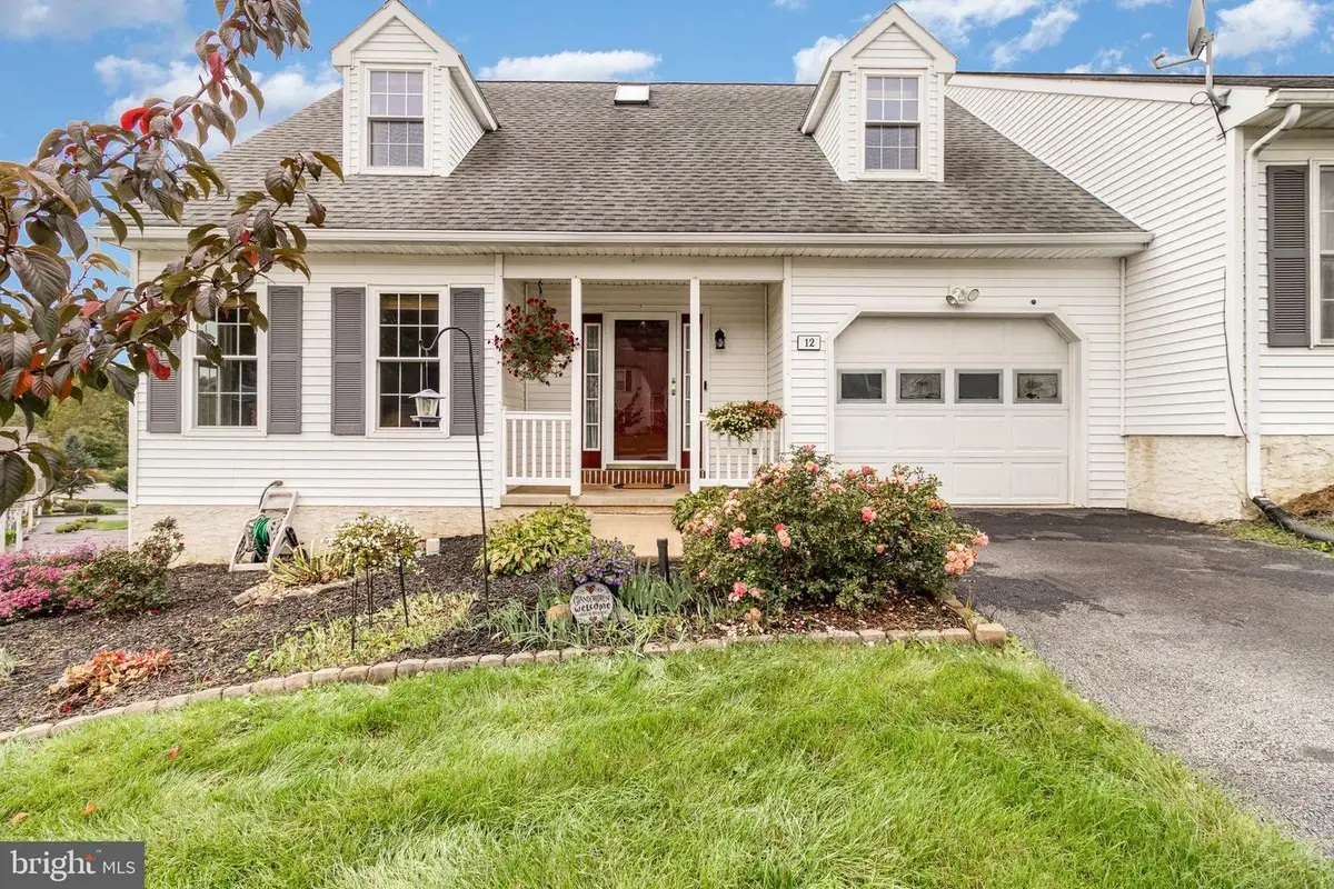 12 Knollwood Rd, Millersville, PA 17551 - Image #1