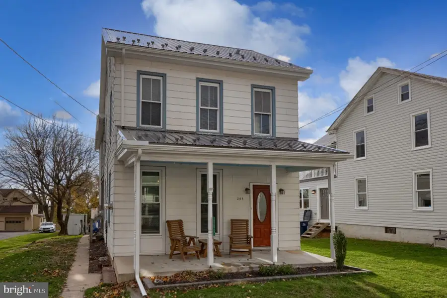 205 E Main St, Terre Hill, PA 17581 - Image #2