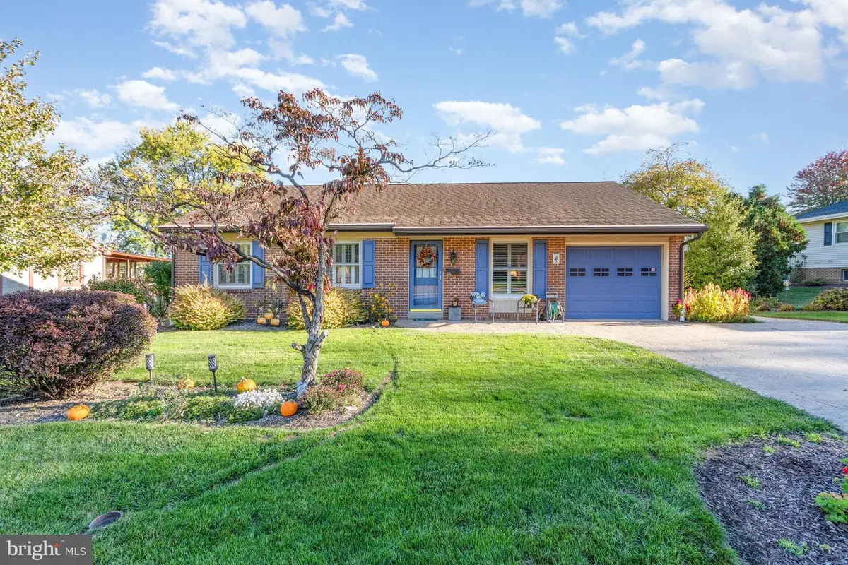 212 Irene Ave, Ephrata, PA 17522 - Image #1