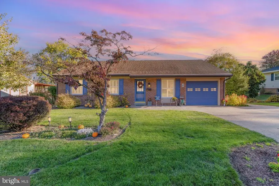 212 Irene Ave, Ephrata, PA 17522 - Image #3