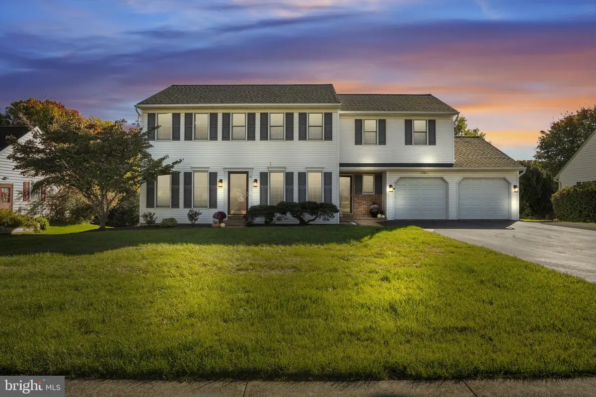 70 Millstone Dr, Brownstown, PA 17508 - Image #1