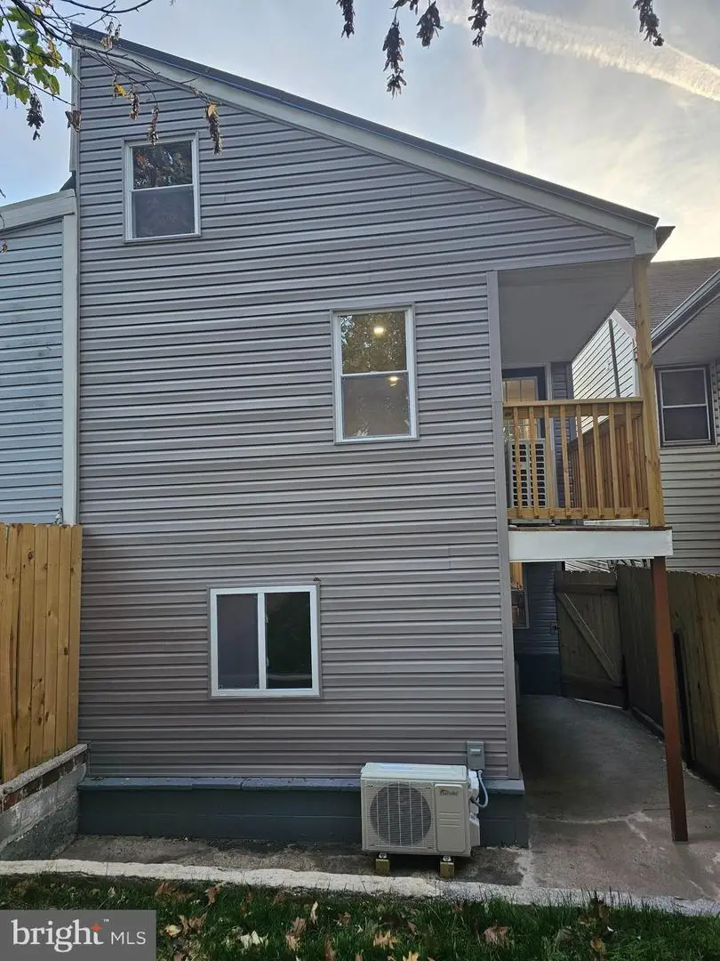 211 S 2nd St, Columbia, PA 17512 - Image #3