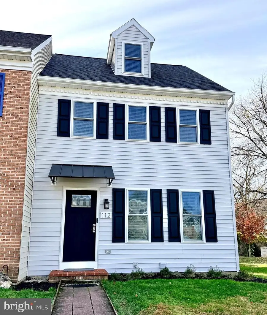 112 Chukar Ct, Lititz, PA 17543 - Image #2