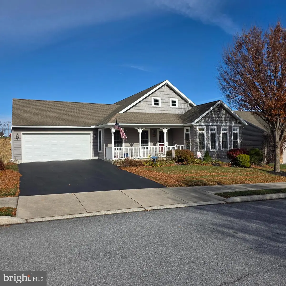 854 Cambridge Dr, Manheim, PA 17545 - Image #1