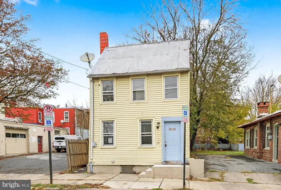 37 E Filbert St, Lancaster, PA 17603 - Image #3