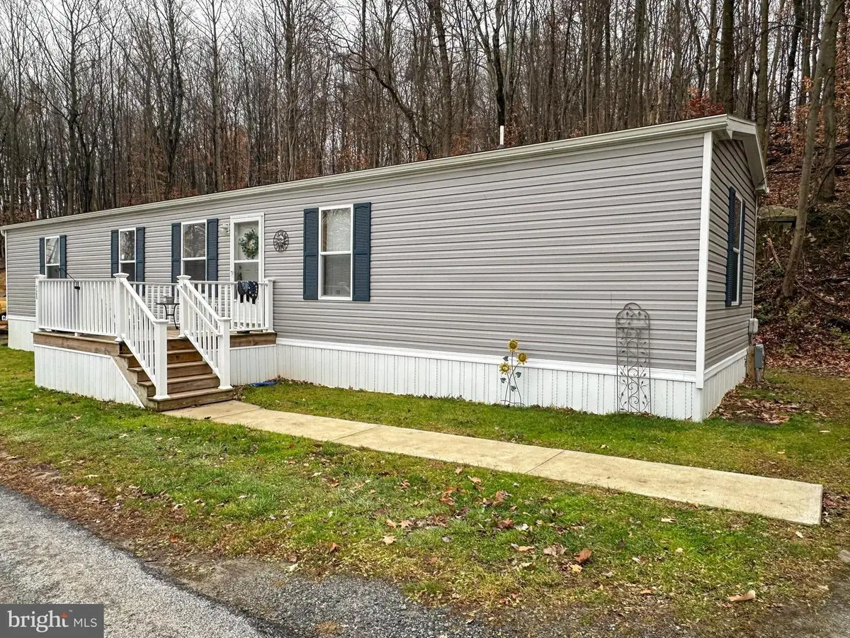 725 Hillside Dr, Gap, PA 17527 - Image #1