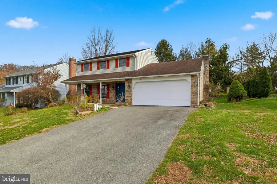 647 Candlewyck Rd, Lancaster, PA 17601 - Image #2