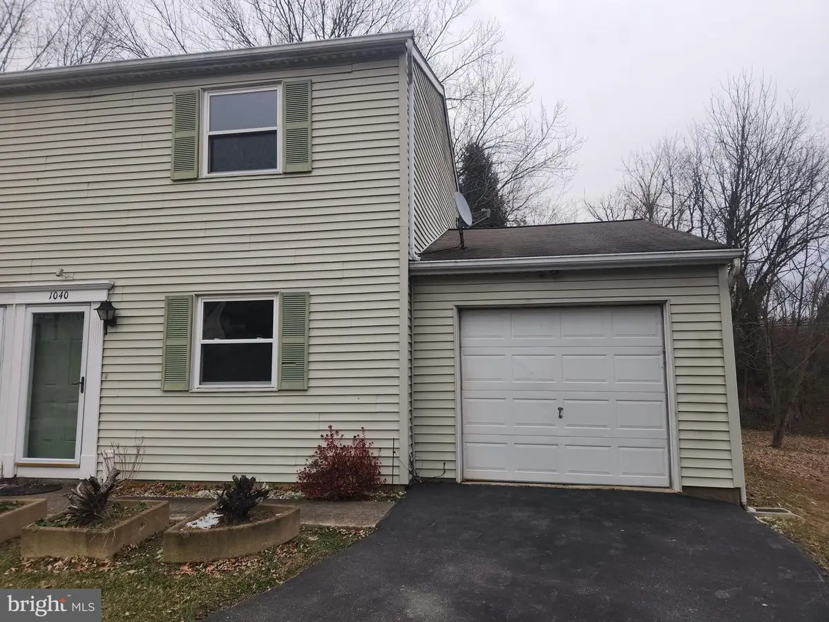 1040 Hilmar Cir, Columbia, PA 17512 - Image #1