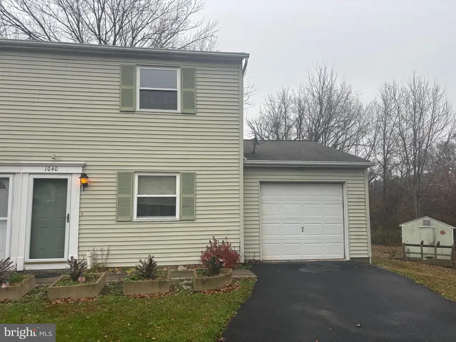 1040 Hilmar Cir, Columbia, PA 17512 - Image #3