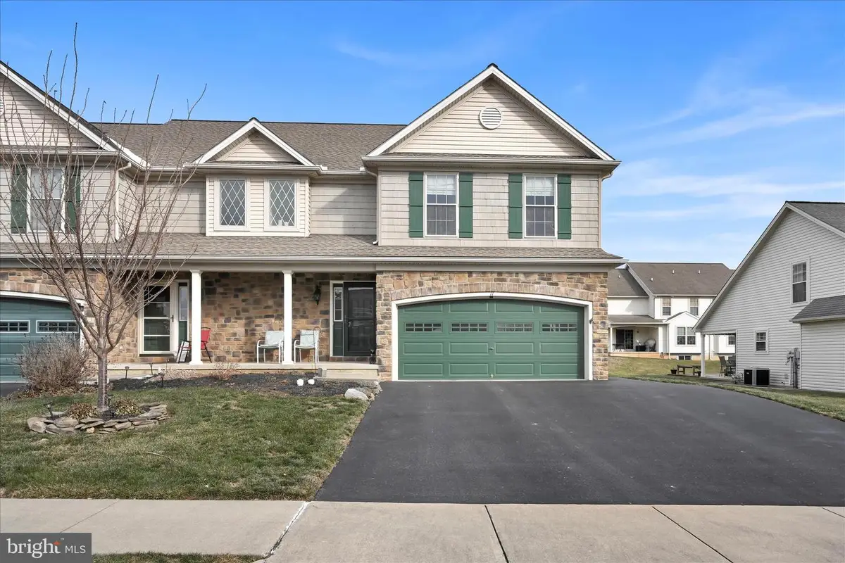 11 Patience Ln, Ephrata, PA 17522 - Image #1