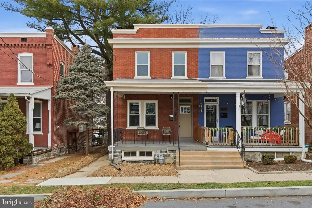 929 Edgewood Ave, Lancaster, PA 17603 - Image #1