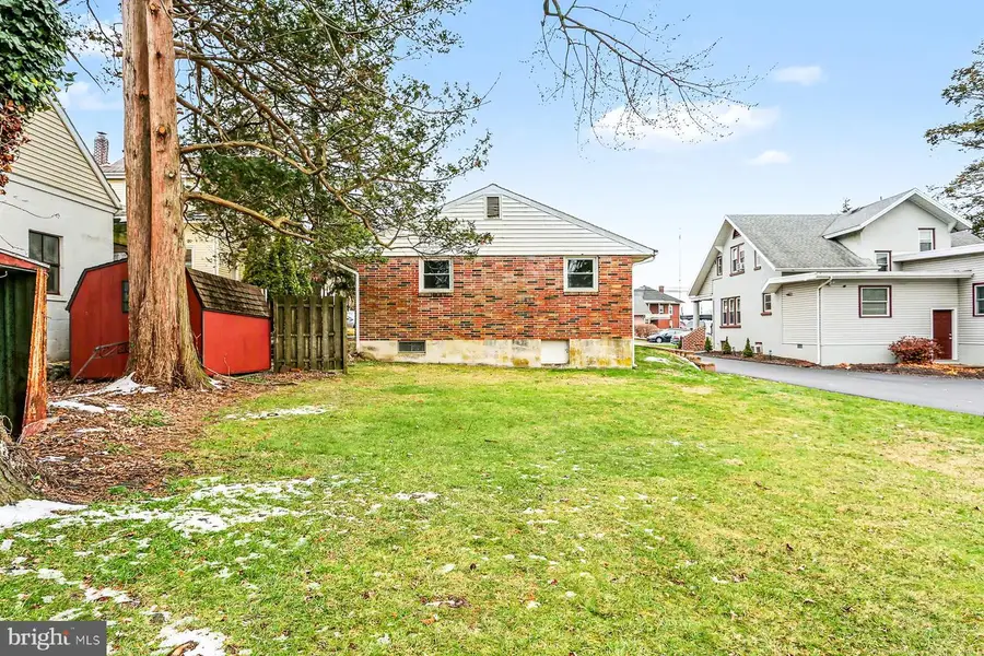 925 S Spruce St, Elizabethtown, PA 17022 - Image #3