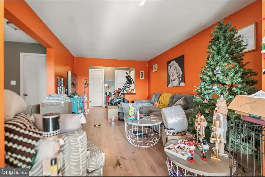 214 Sand Ct, Ephrata, PA 17522 - Image #3