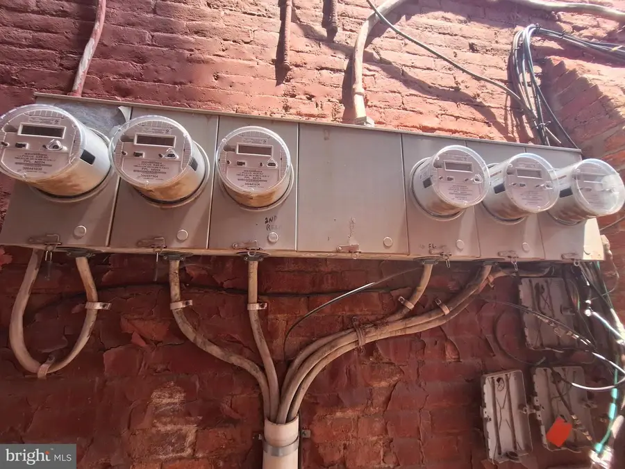 215 W Vine St, Lancaster, PA 17603 - Image #3