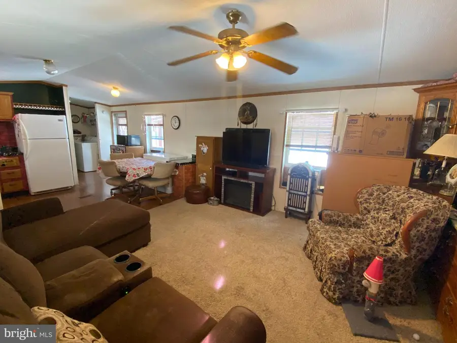 57 Ridgedale Ave, New Providence, PA 17560 - #2