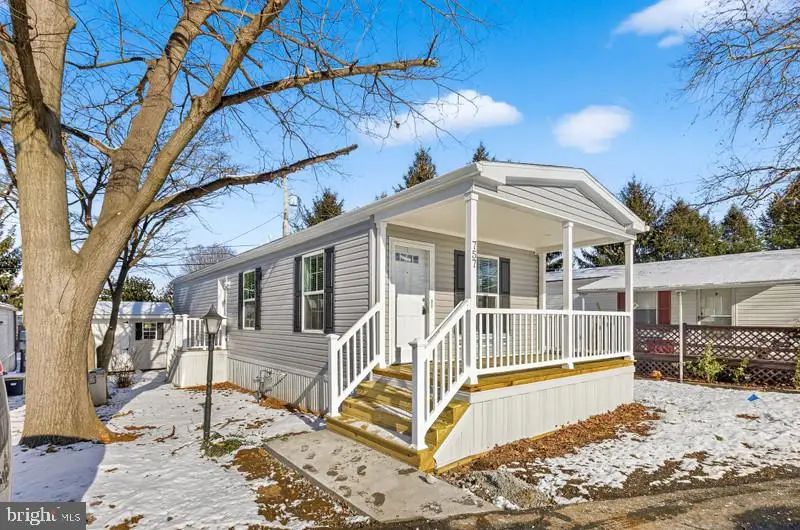 757 Nancy Ln, Lancaster, PA 17601 - Image #1