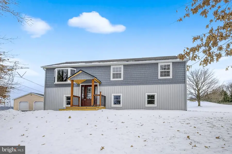 2639 Shumaker Rd, Manheim, PA 17545 - Image #2