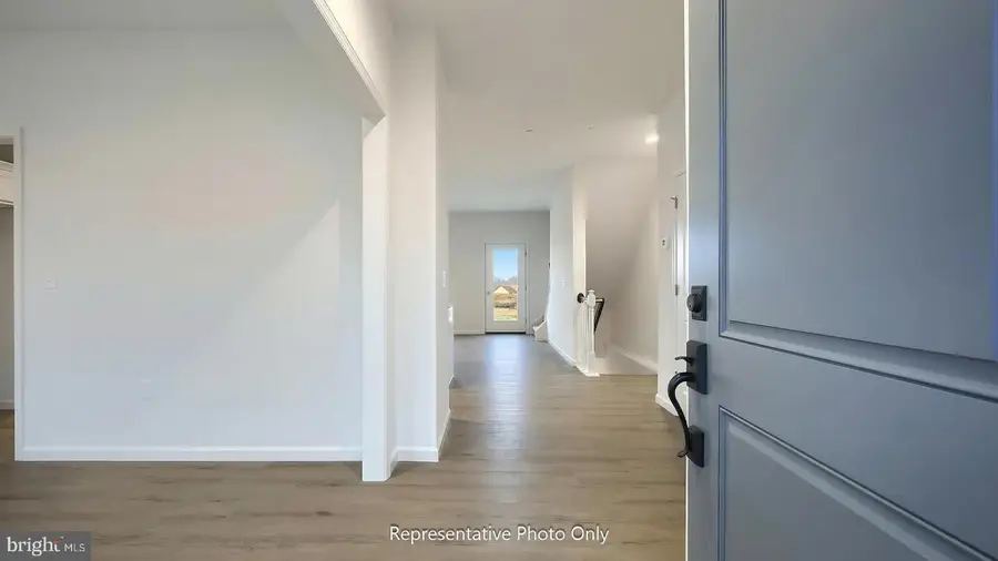 38 N Conifer Dr, Elizabethtown, PA 17022 - #3