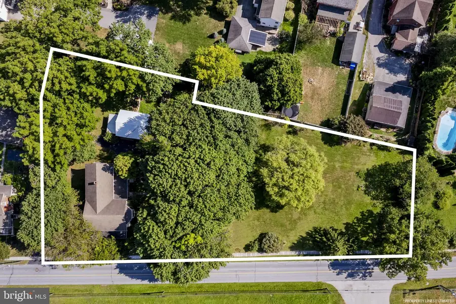 781 Newport Ave, Gap, PA 17527 - #2