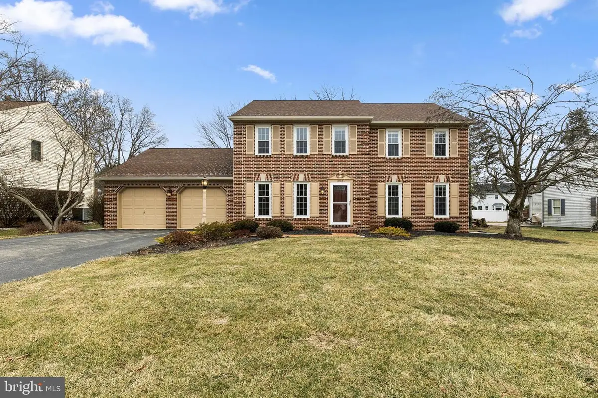 308 N Homestead Dr, Landisville, PA 17538 - Image #1