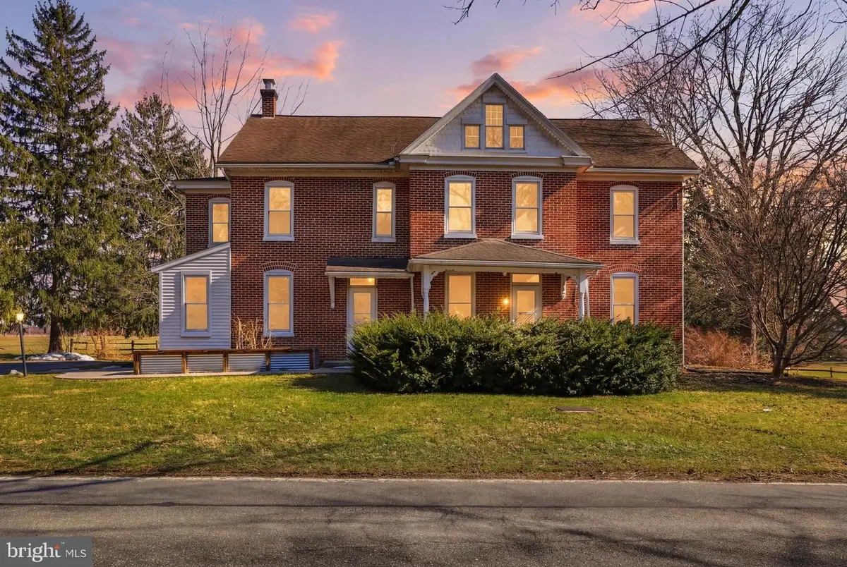 1545 Lititz Rd, Manheim, PA 17545 - #1