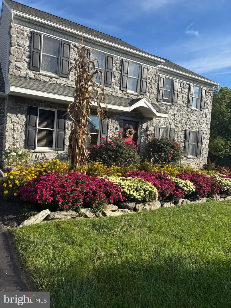 1014 Shadowstone Dr, Lancaster, PA 17603 - #2