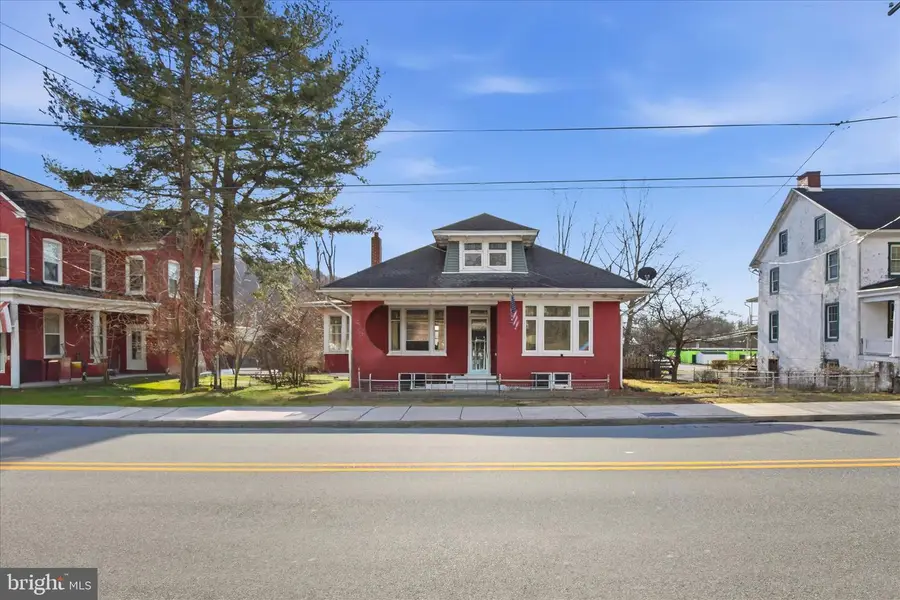 127 W Main St, Adamstown, PA 19501 - Image #2