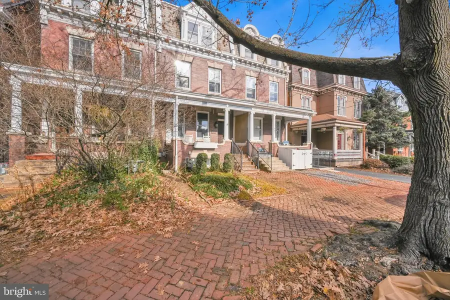 443 W James St, Lancaster, PA 17603 - Image #2