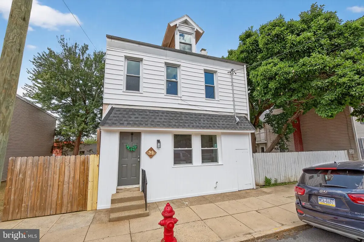 623 E Chestnut St, Lancaster, PA 17602 - Image #1