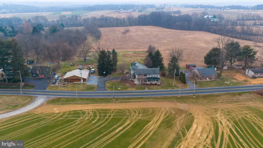 2788 N Colebrook Rd, Manheim, PA 17545 - Image #3