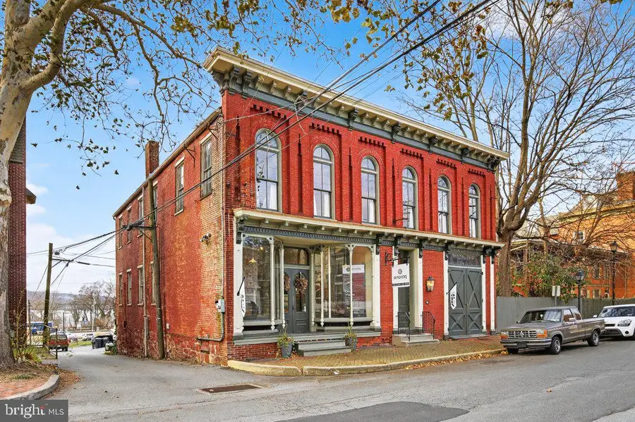 22 S 2nd St, Columbia, PA 17512 - Image #2