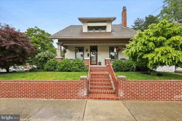 103 S Hazel St, MANHEIM, PA 17545